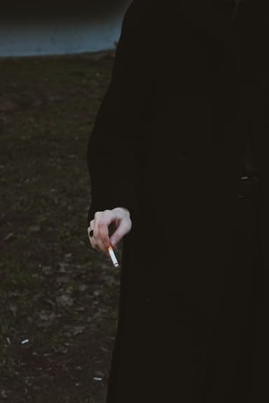 Minimalismul în viața de zi cu zi: mai puțin stres cu mai puține obiecte