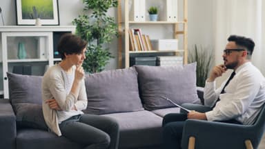 Sănătate mentală: când e momentul să ceri ajutorul unui specialist