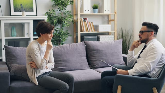 Sănătate mentală: când e momentul să ceri ajutorul unui specialist