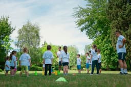 Activități fizice distractive pentru întreaga familie