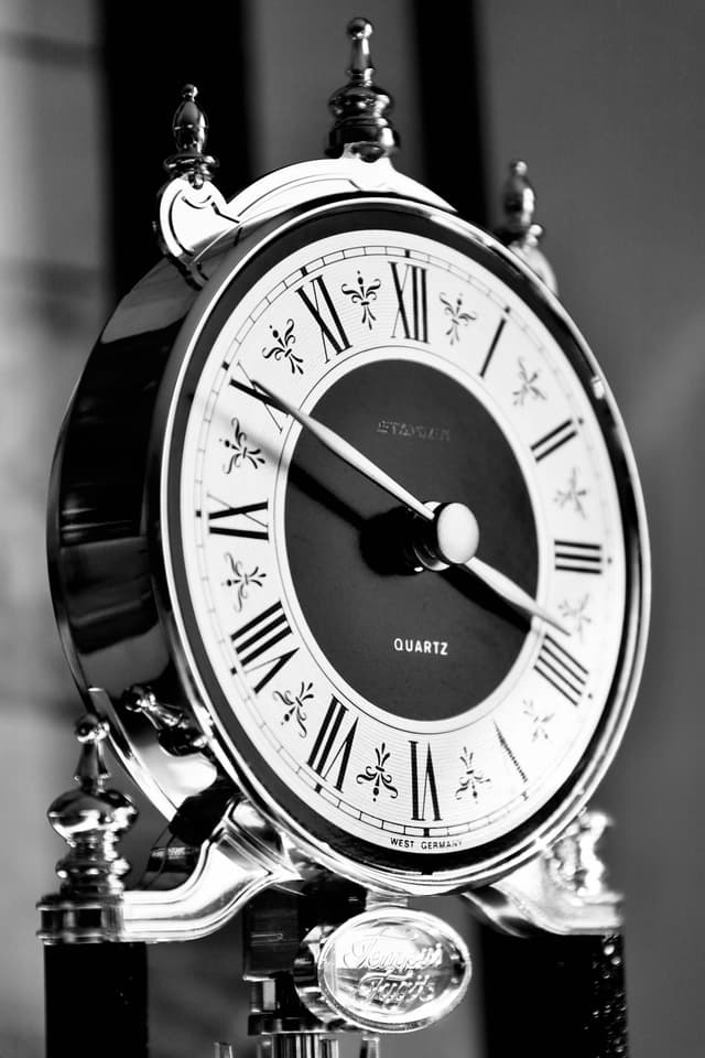 10 minute de mișcare care îți schimbă complet starea