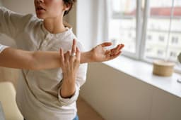 Stretching pasiv: relaxare musculară înainte de somn