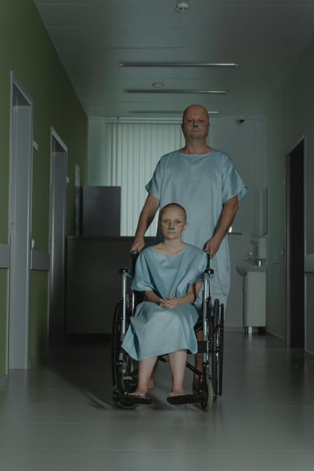 Anxietatea la copii: manifestări fizice, cauze psihologice și sprijin medical