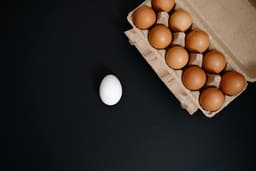 Alimente organice vs convenționale: merită diferența de preț?