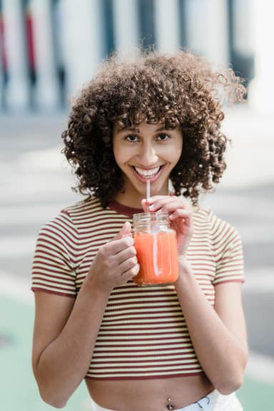 Smoothie-uri energizante pentru fiecare moment al zilei
