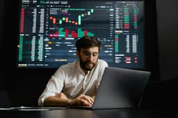 Detox digital: cum reduci dependența de ecrane