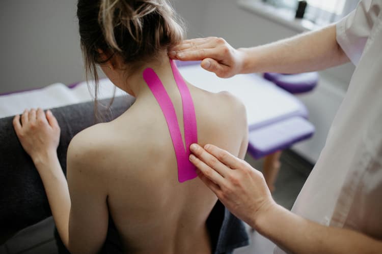 Recuperare după accidentări minore: ce exerciții să faci