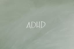 ADHD: cauze neurologice, semne de hiperactivitate și tratamente disponibile