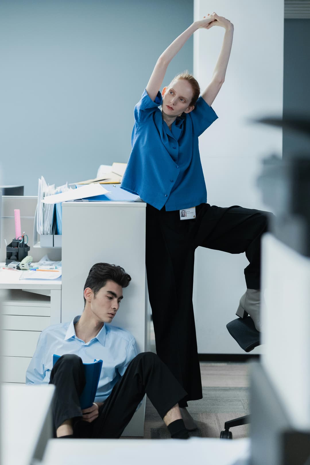 Ce exerciții fizice să faci dacă stai mult la birou