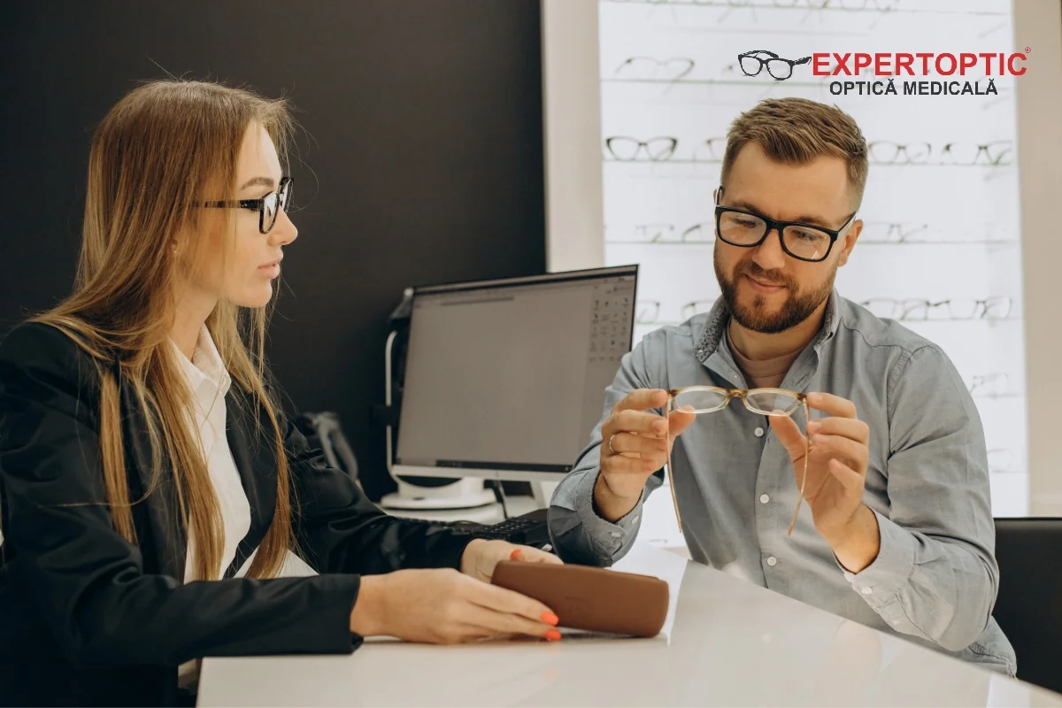 La EXPERTOPTIC în oricare din cele 6 locații consultațiile de optometrie generală sunt gratuite